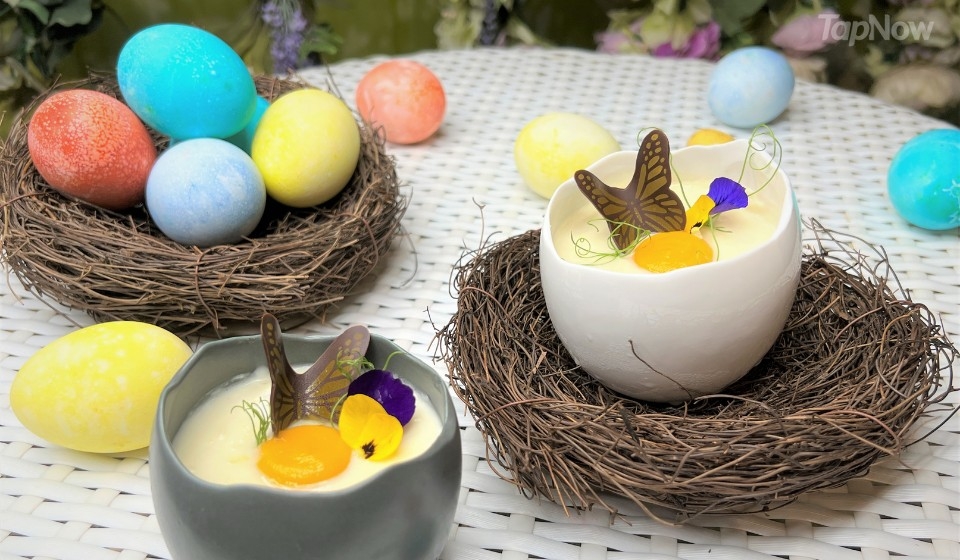 充滿復活節氣色嘅甜品（椰子芒果幕斯 - 芒果果凍）