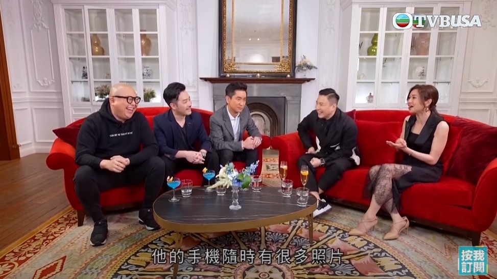 麥美恩指Bob手機好多相,多到可以隨時show畀人睇作介紹之用。