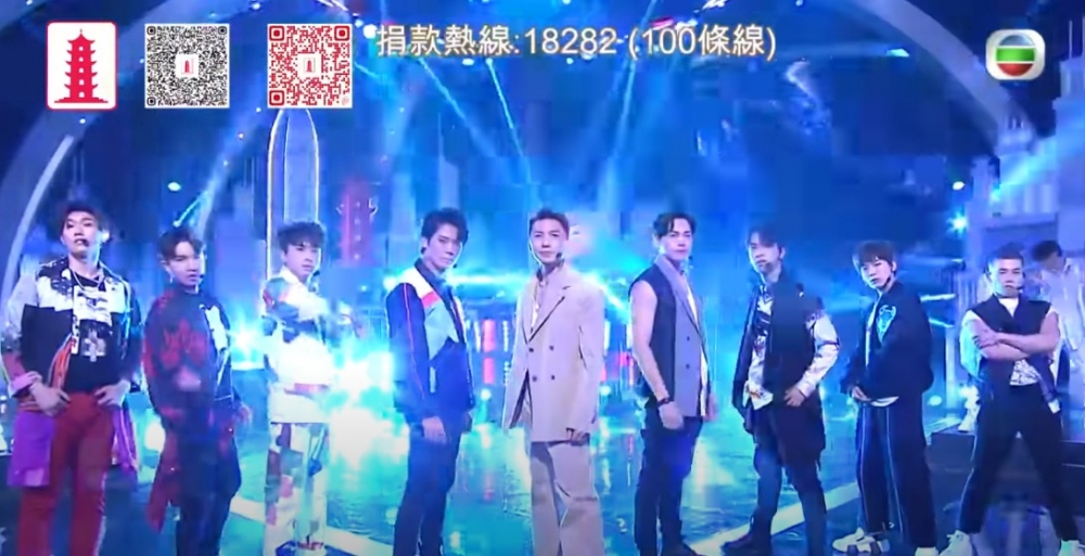 袁偉豪與Super Tiger一齊表演,獲老婆張寶兒大力支持!