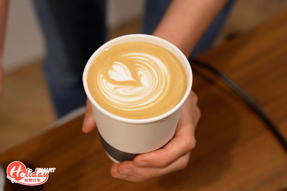 IUIGA今次特意與本地咖啡店APT Coffee聯乘合作,供應多款限定優惠及聯乘禮品包。