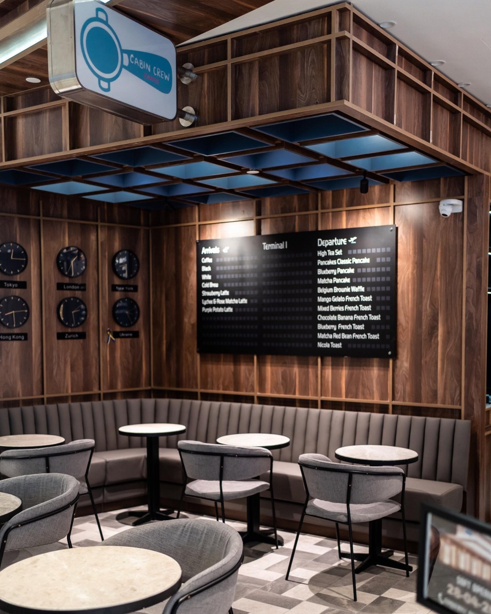 尖沙咀美麗華商場新餐廳Cabin Crew Coffee為Holly Brown副線餐廳。