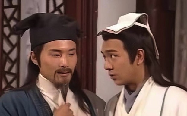 最近電視台正在重播《封神榜》，唔少網民都關注綠葉演員王偉樑嘅近況！