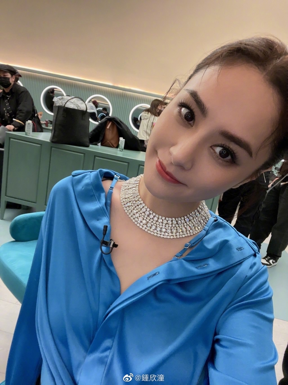 阿嬌最近正忙於拍攝內地節目《乘風破浪的姐姐3》,於內地人氣唔錯!