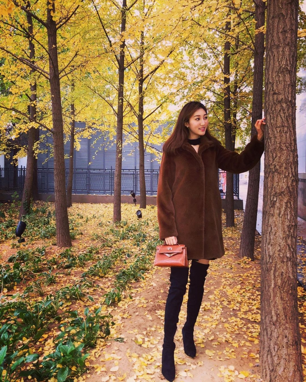 淨係Hermès佢已有好多款唔同顏色嘅Kelly、Kelly Mini、Birkin、Constance等