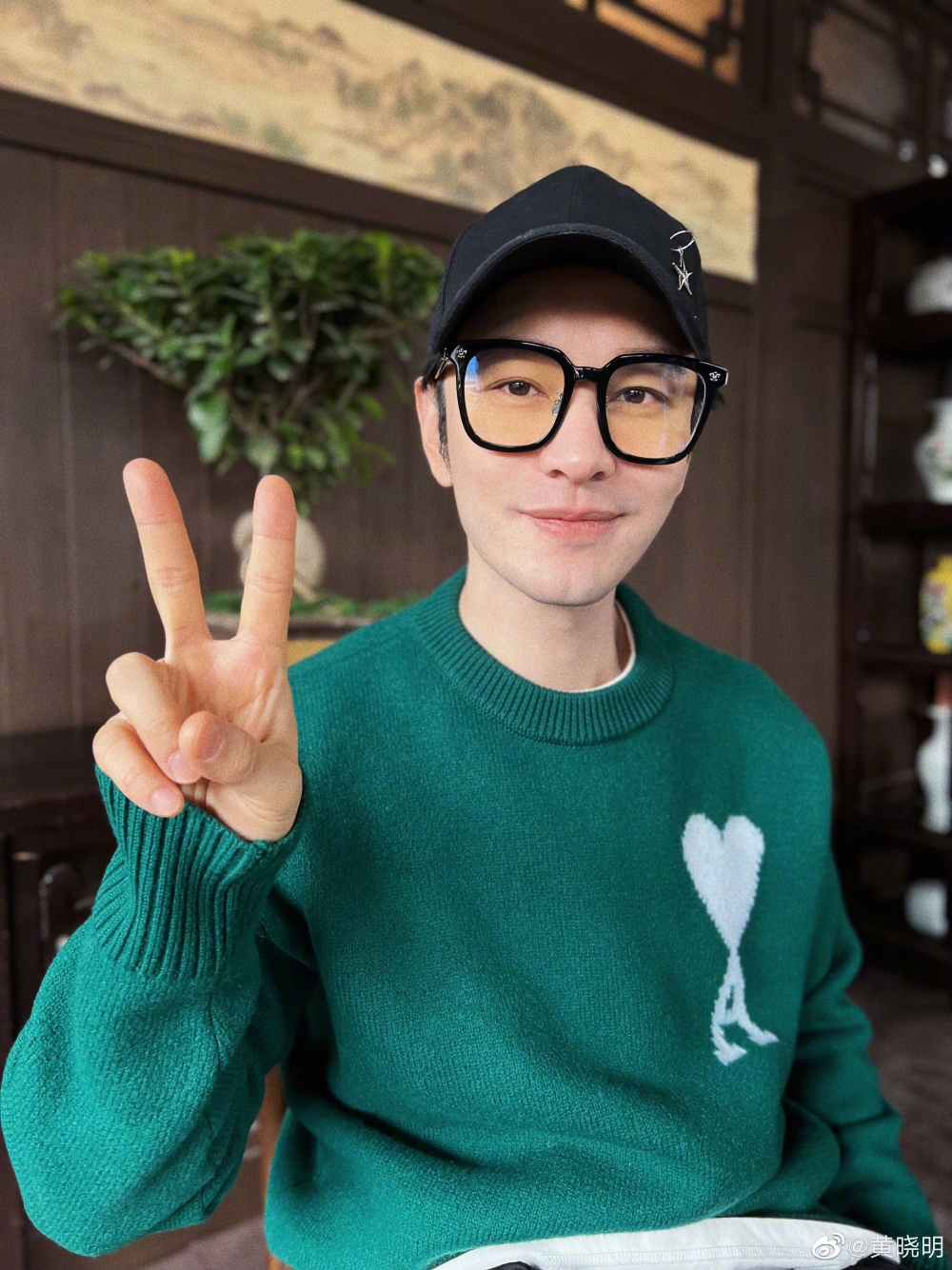 最近黃曉明被爆與內地網紅戀愛中？！