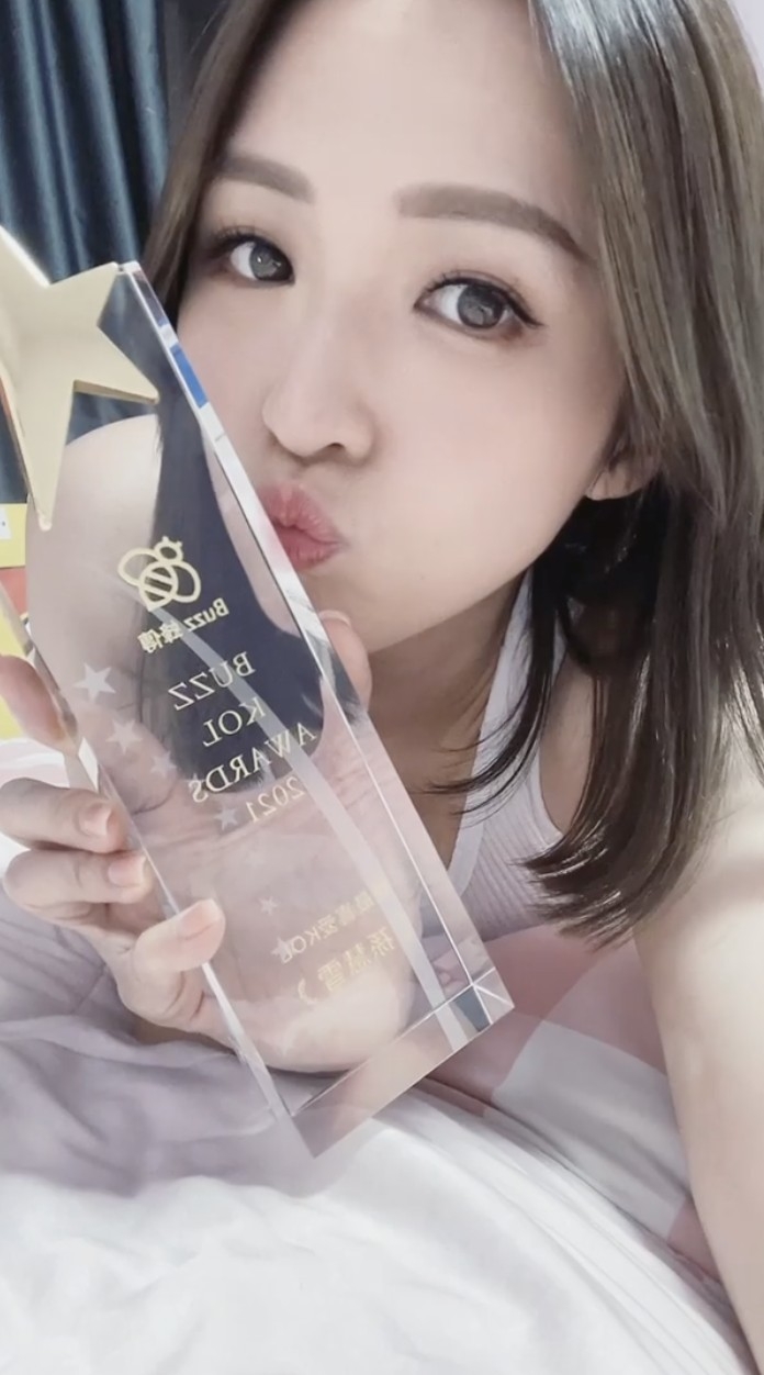 佢亦曾入選成為《本年度我最喜愛KOL》！