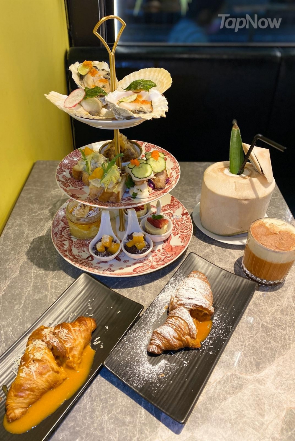 Tea set好豐富~