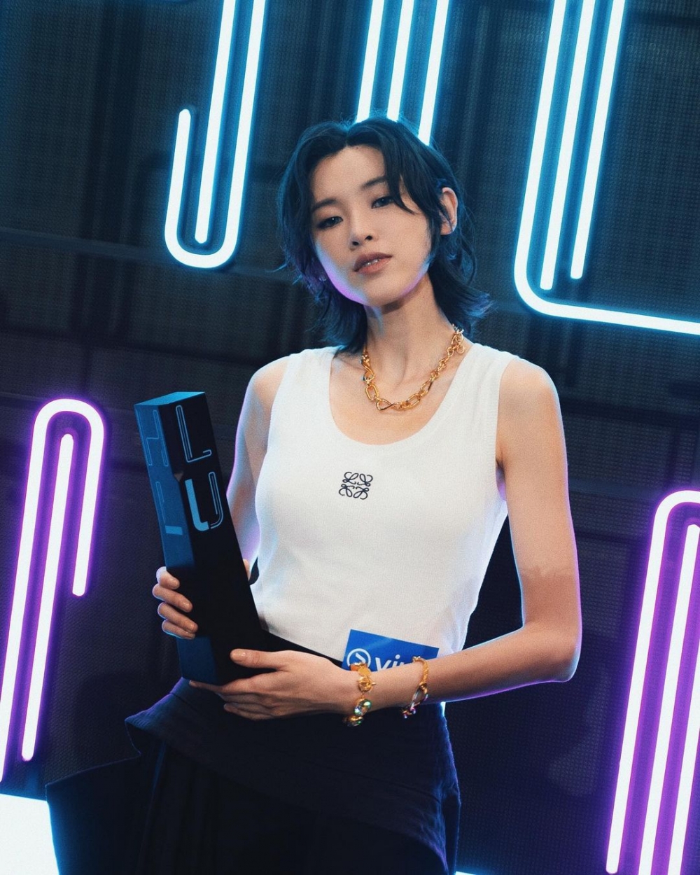 陳蕾於《Chill Club推介榜年度推介21/22 》榮獲「年度女歌手銅獎」~