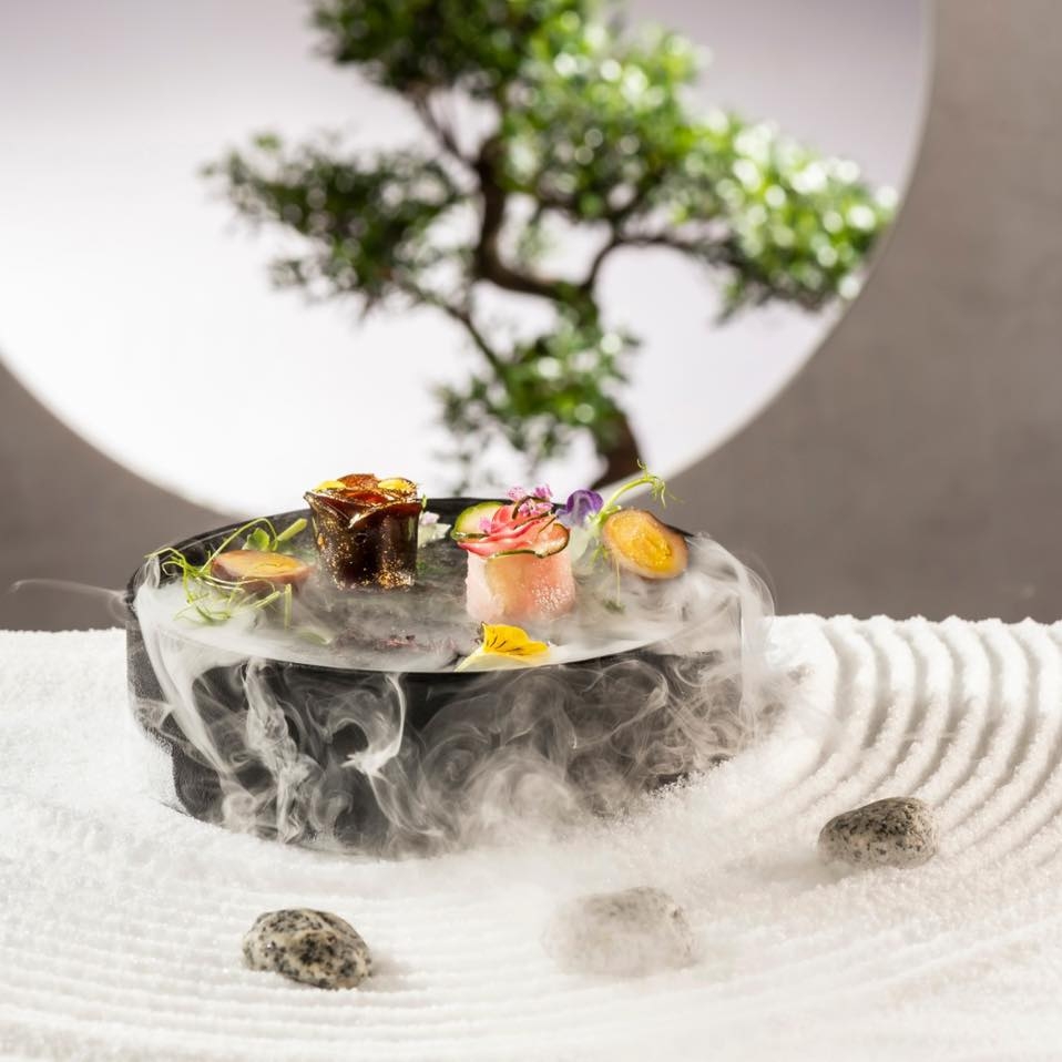 「獅房發辦‧金榜」菜單之一：卉扣（薑醋·梨花）。