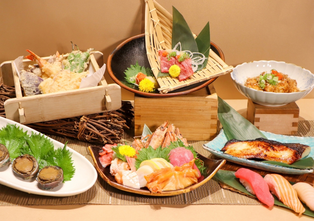「日本殿堂」自助午餐及晚餐
