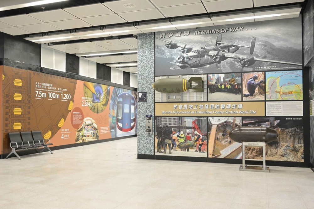 《戰爭遺跡》展覽區域展示著一枚在建站時發現的戰時炸彈彈殼~