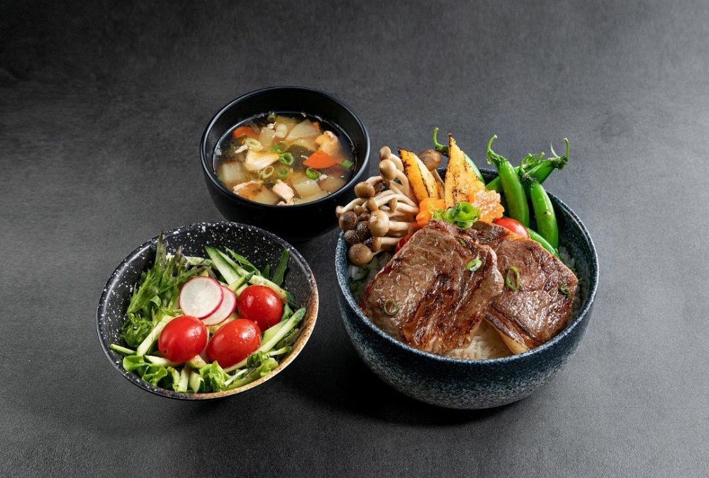 照燒鹿兒島A4和牛定食！