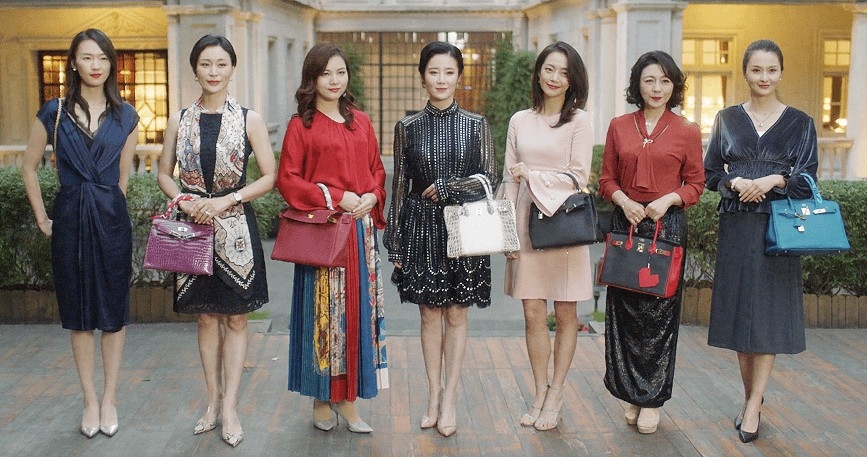 擁有一個奢侈品牌手袋係好多女生嘅願望