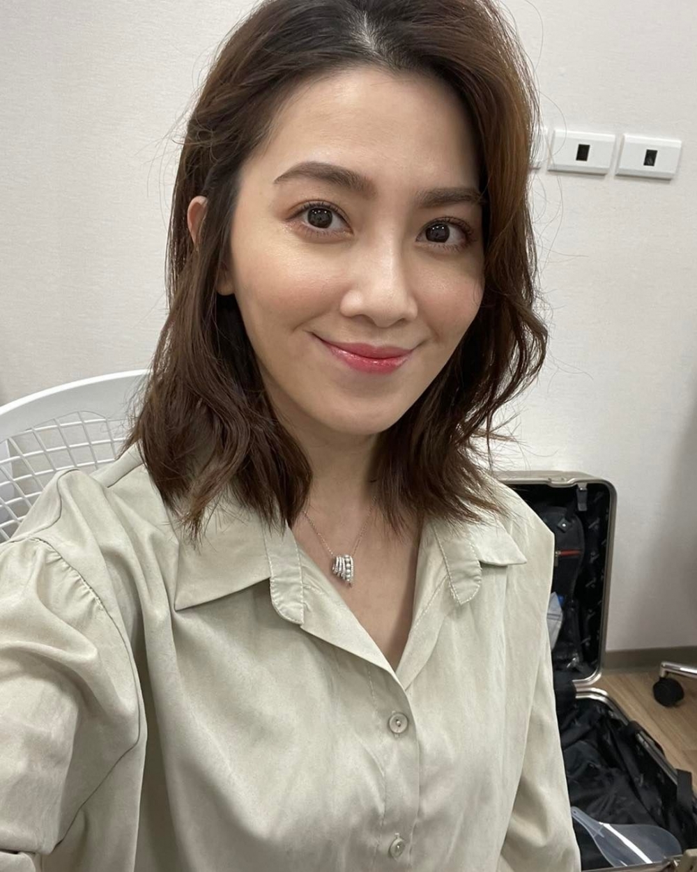 上年許藍方被爆疑似與已婚男醫師發展情侶關係，但佢否認所有傳聞！