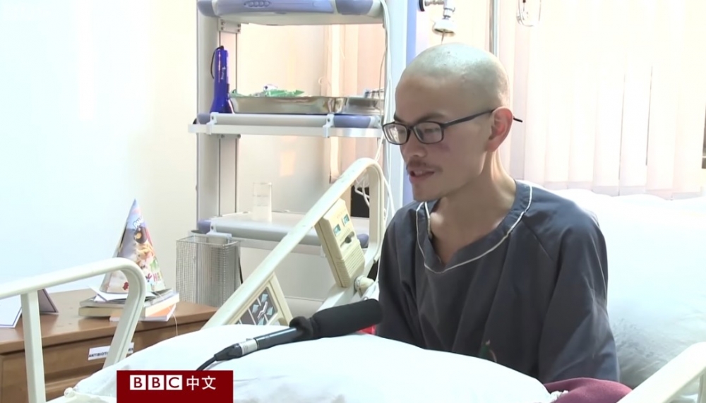 面對女友離開，梁聖岳感到悲傷但表示會努力活下去！