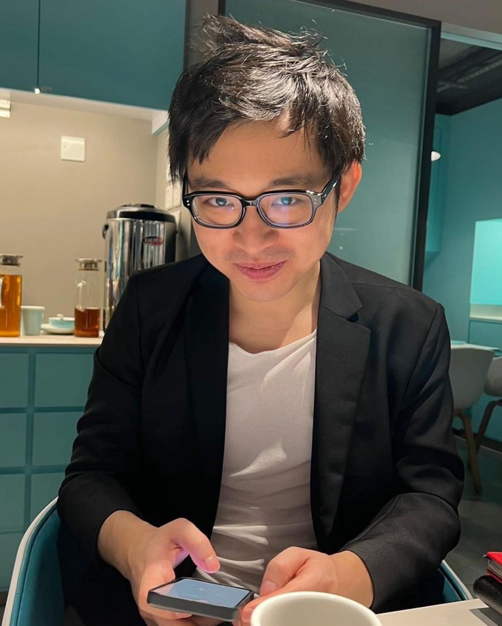 林作早前於IG發佈有關麥大力重做機師嘅新聞，仲以「香港小姐」比喻銷售業！