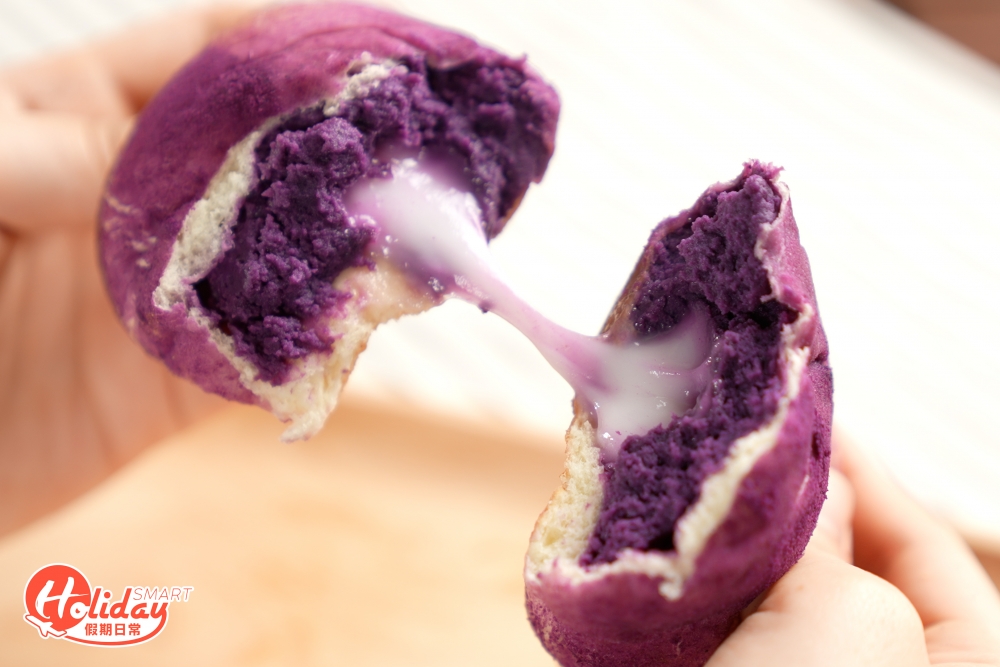 多人推介紫薯麻糬包,撕開更有拉絲麻糬 !