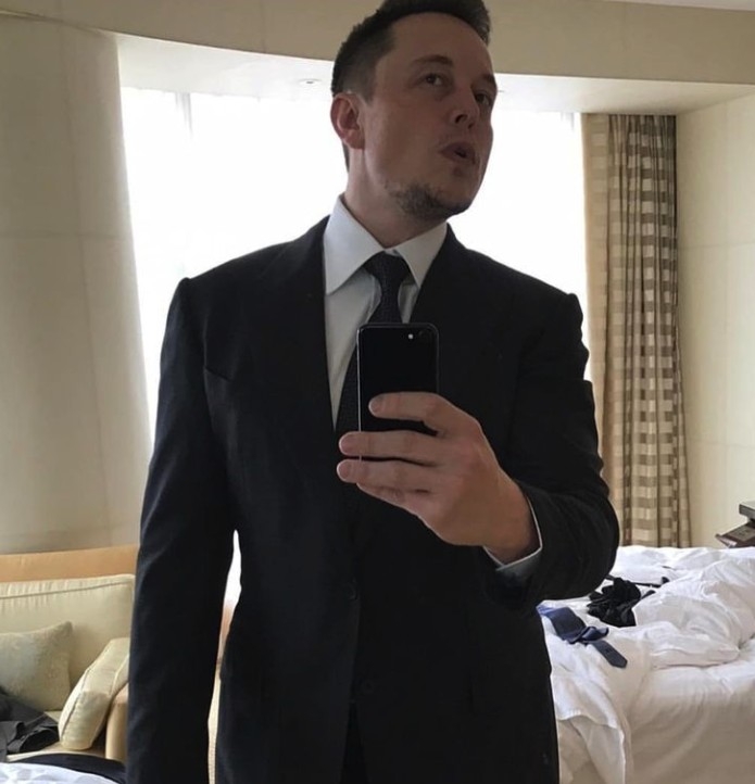 全球首富Elon Musk大兒子Xavier決定改名及性別,透露現時與父親嘅關係!(圖為小兒子 baby X)