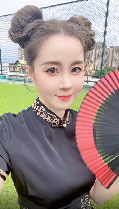 傅穎 抖音
