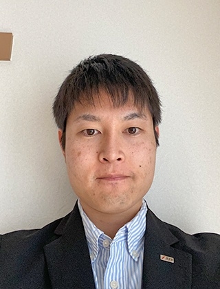 有人指出租男友嘅服務對象本來就係一啲被逼婚、要見家長嘅女性,所以唔需要太靚仔,平凡啲更似真男友