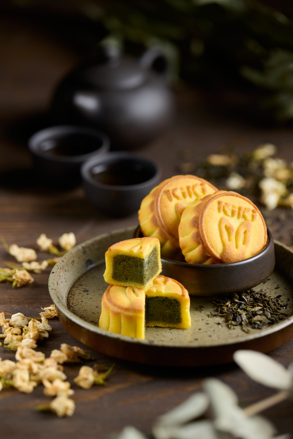 茉莉綠茶奶皇月餅。