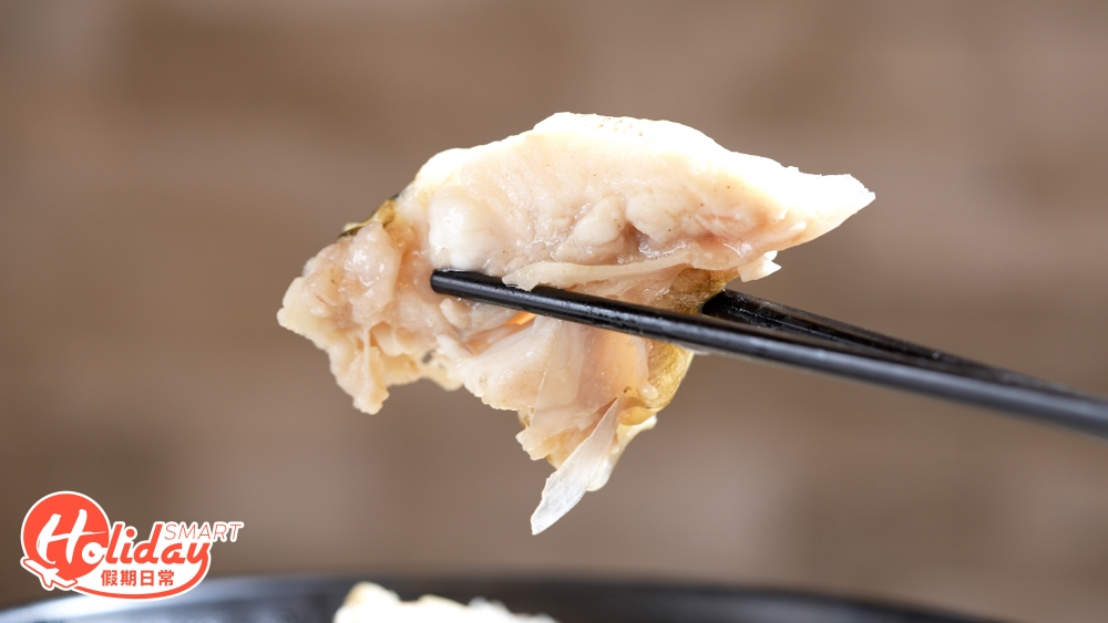 龍躉魚特別選用龍躉頭腩的位置,食落爽滑鮮甜。