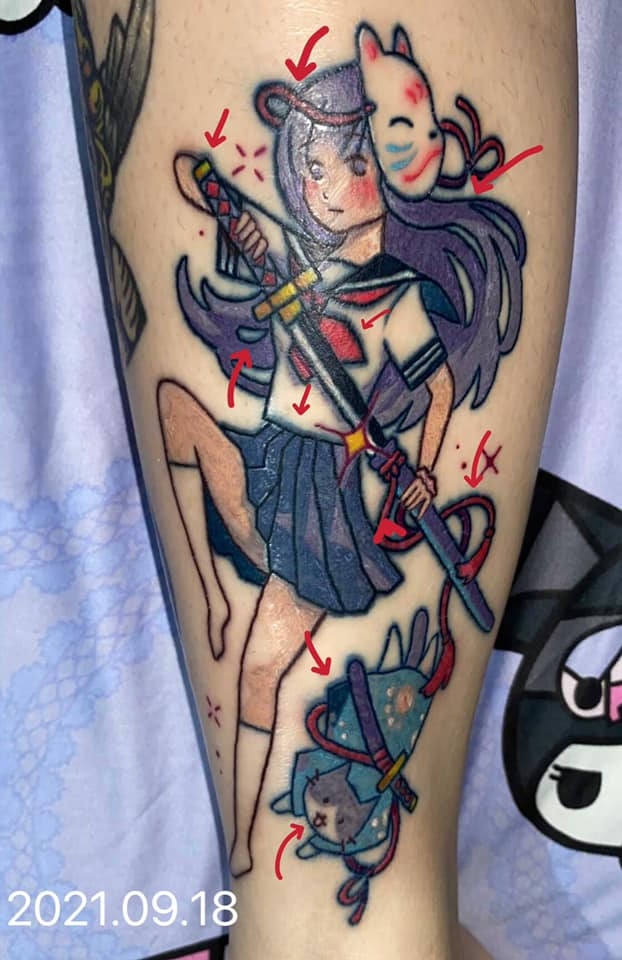 有網友發文稱自己喺腳上紋身花咗$3,000，足足整咗五個鐘：「上色過程非常煎熬」，佢指當時紋完個圖案已經化線