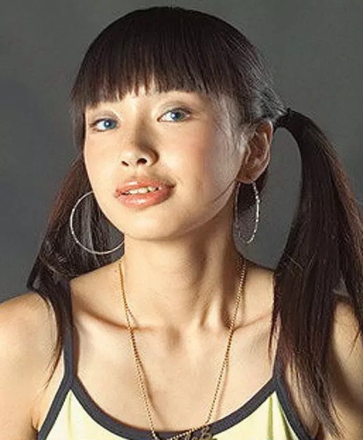 Angelababy未箍牙前的相片