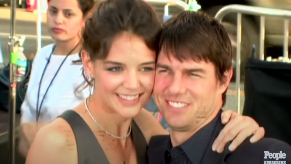 Tom第三任妻子為Katie Holmes。