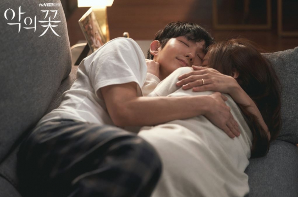 同時更指丈夫應該反省自己。