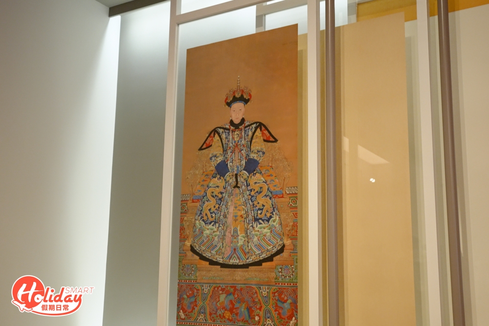 展廳4是關於清代宮廷人物肖像