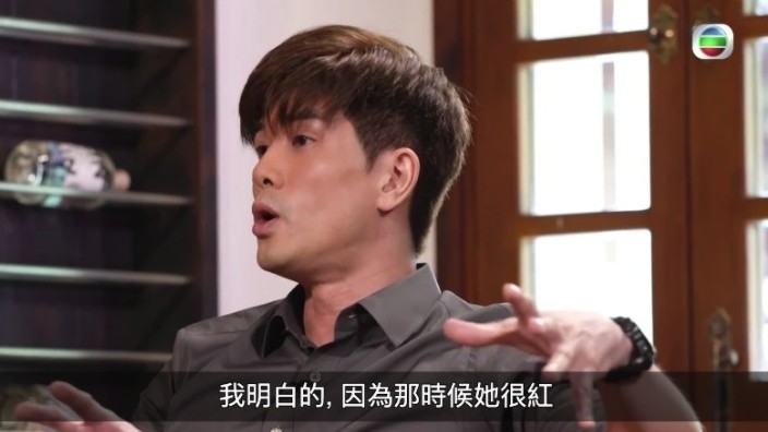伍允龍今年3月首度喺節目中提及過往同鍾嘉欣嘅戀情