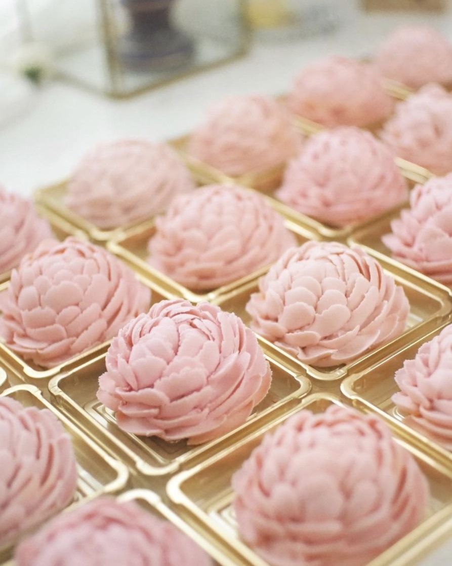 牡丹花月餅賣相精緻又少女風十足!