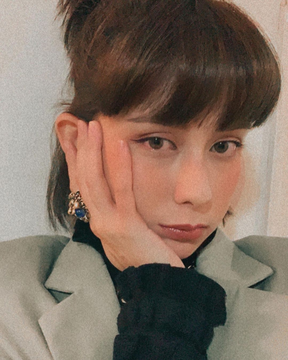 短髮的Tiffany顯得更清純~