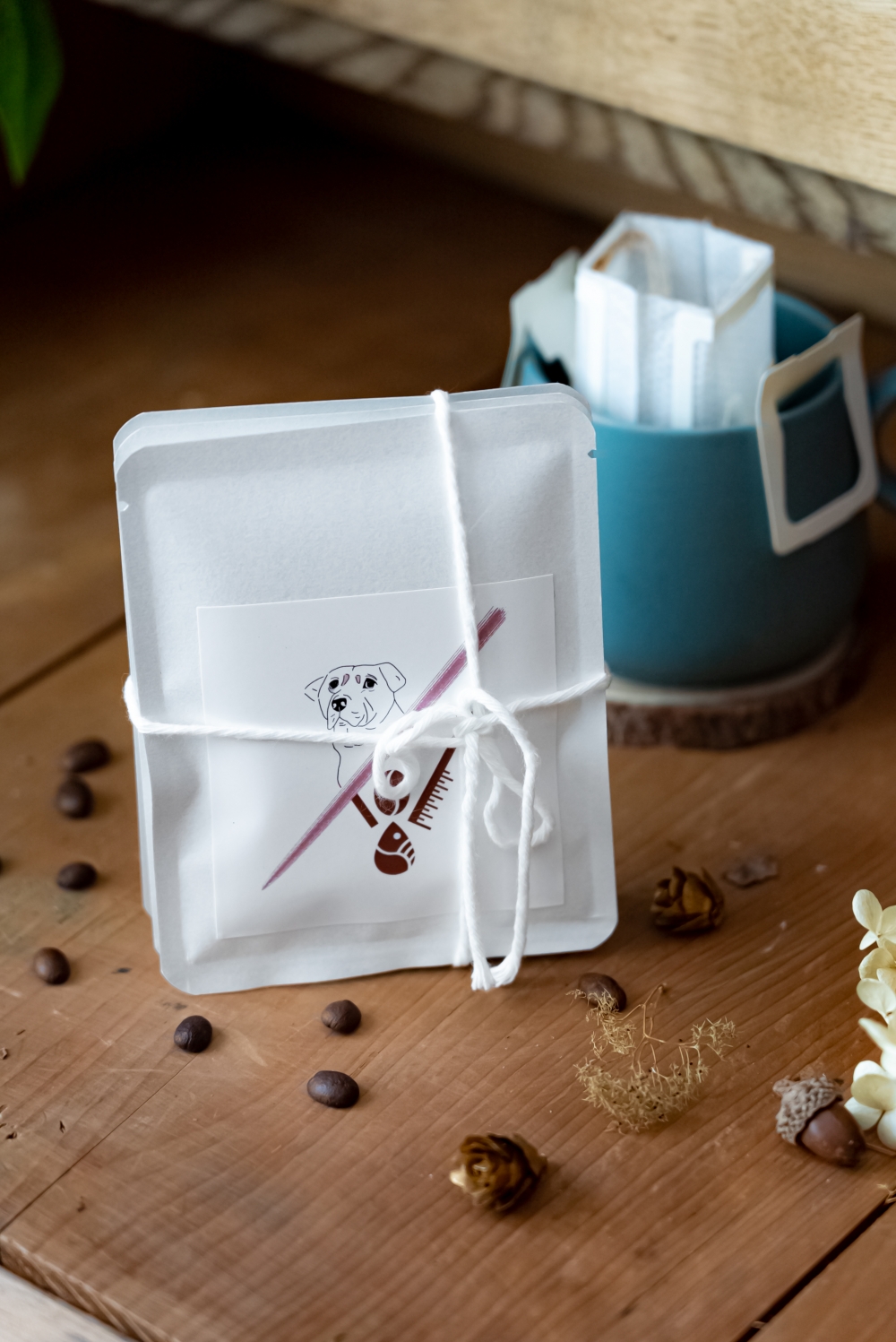 花粹與柒啡聯乘的限定「FLOS CAPULUS」套裝~