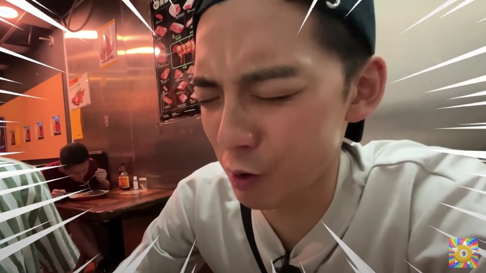 Dickson表情好難受。