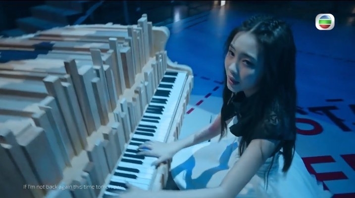 Sabrina在《聲夢傳奇2》中表現淡定,皆因她自小累積豐富的參賽及演出經驗。