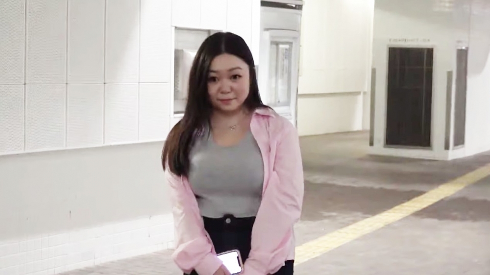 嚟自河北嘅26歲佳麗Blaire身材逼爆T裇成全場焦點！