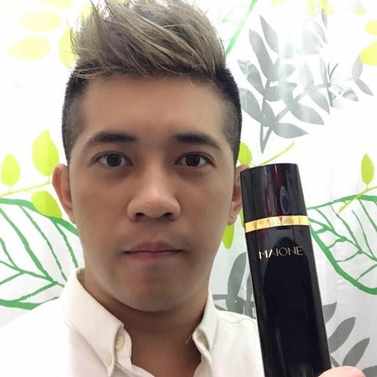 疑似威威與有關產品合照