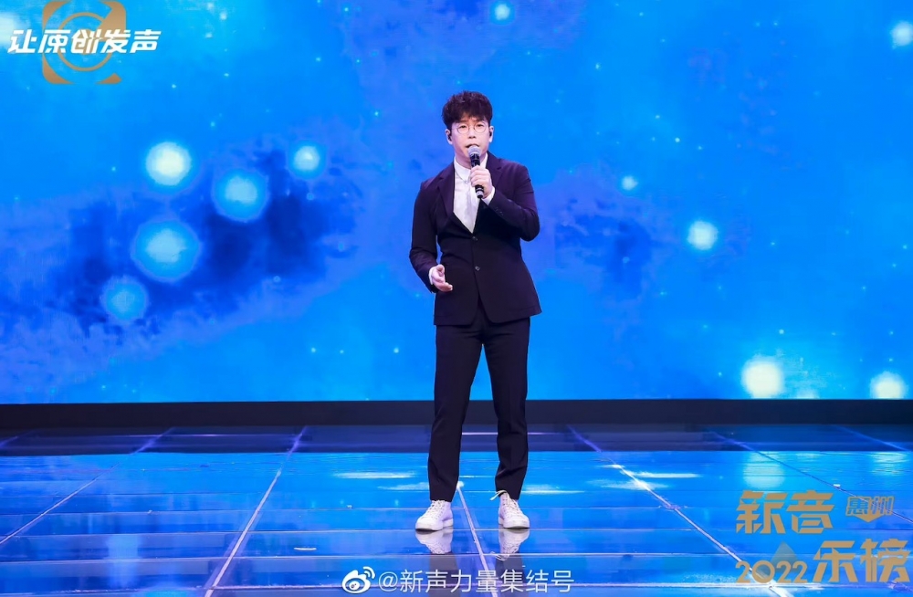 而佢仲表示未來會有製作原創歌曲嘅諗法，將會喺歌壇發展！