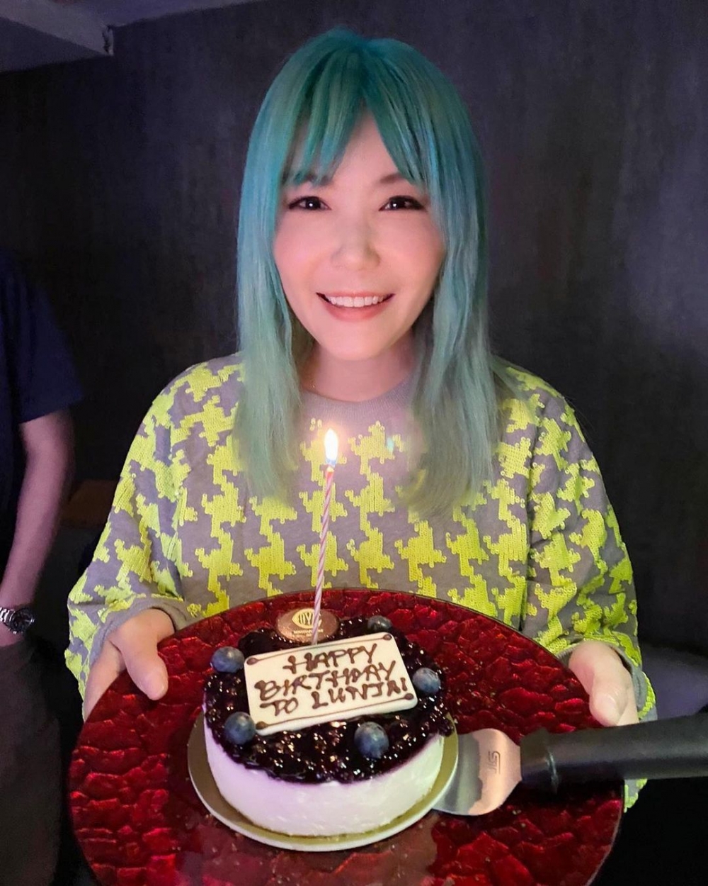 雖然平時使費大,但杜如風明言佢從來唔會使男人錢,所有嘢都用自己錢買,即使同男生食飯、去旅行都係AA制