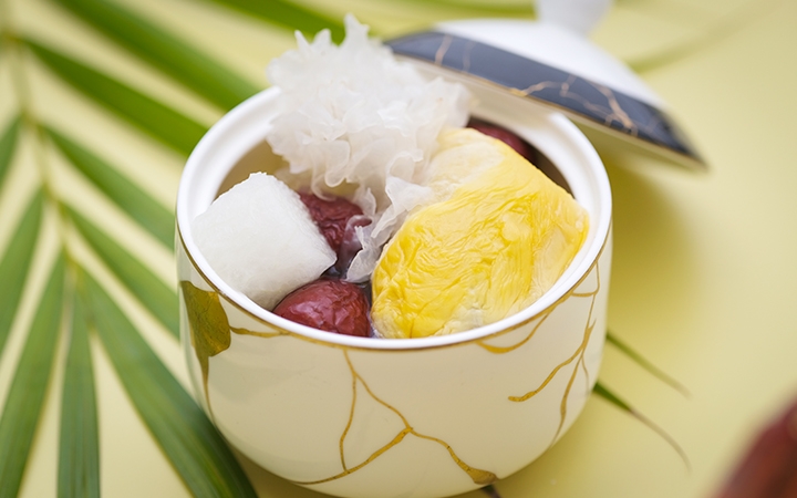 椰子榴槤燉湯！