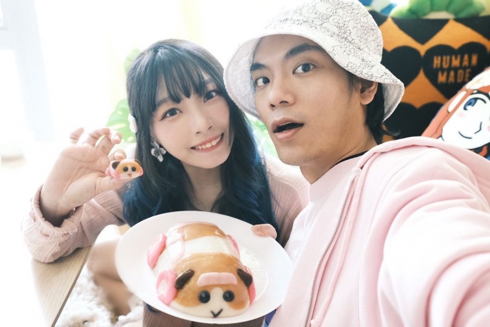 YouTuber Sunny同女友Creamy最近備受網民熱議,早前繼NFT事件後,近日再被網民爆出喺淘寶訂製自家產品?!