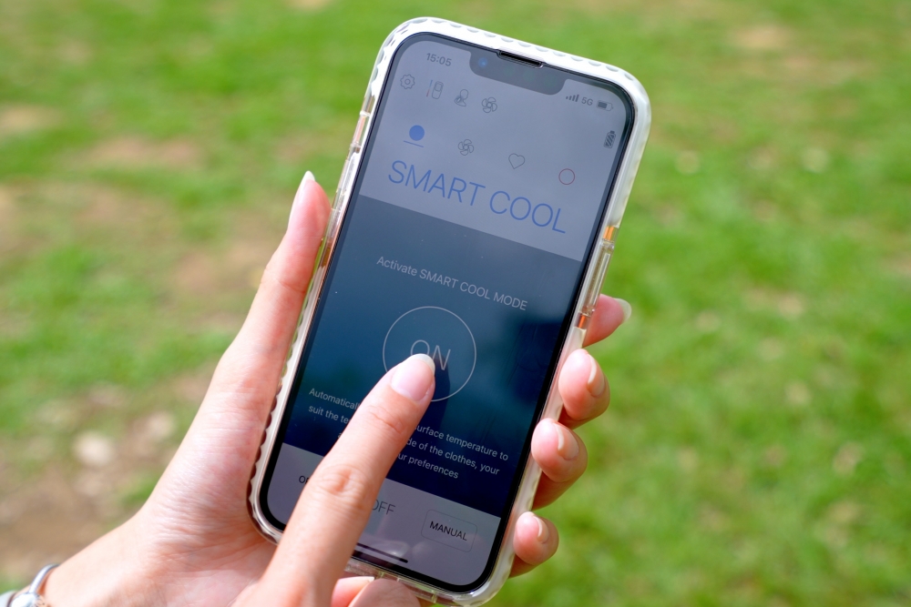 今代REON POCKET特別新增 SMART COOL MODE功能,加入5個感應器,去偵測用家的動作及環境温度,從而調節適合的溫度和冷氣強度,只需在電話App內開啟SMART COOL MODE即可,毋需再透過電話App調節,操作簡單方便,不過要特別留意SMART COOL MODE僅適用於冷氣設定。