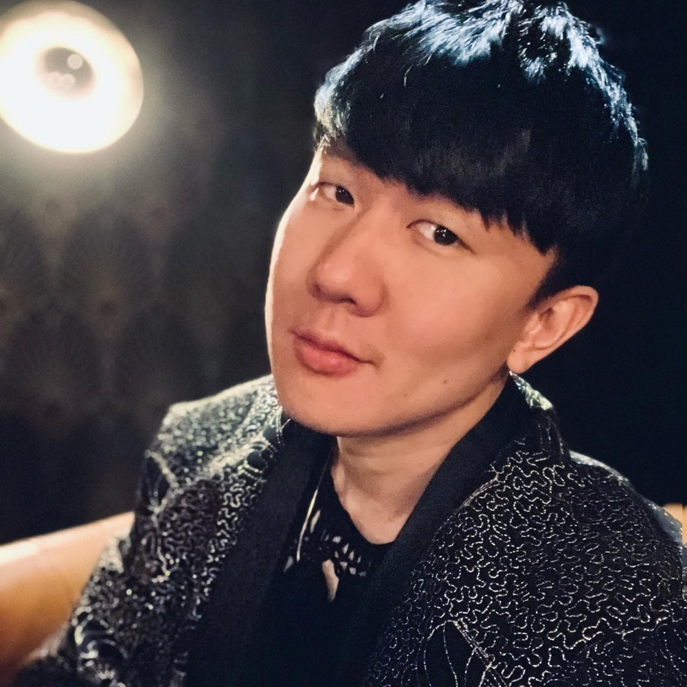 至於林俊傑,葛斯齊則稱:「那些上過社會版面的事情,我們就交由世人去判斷」