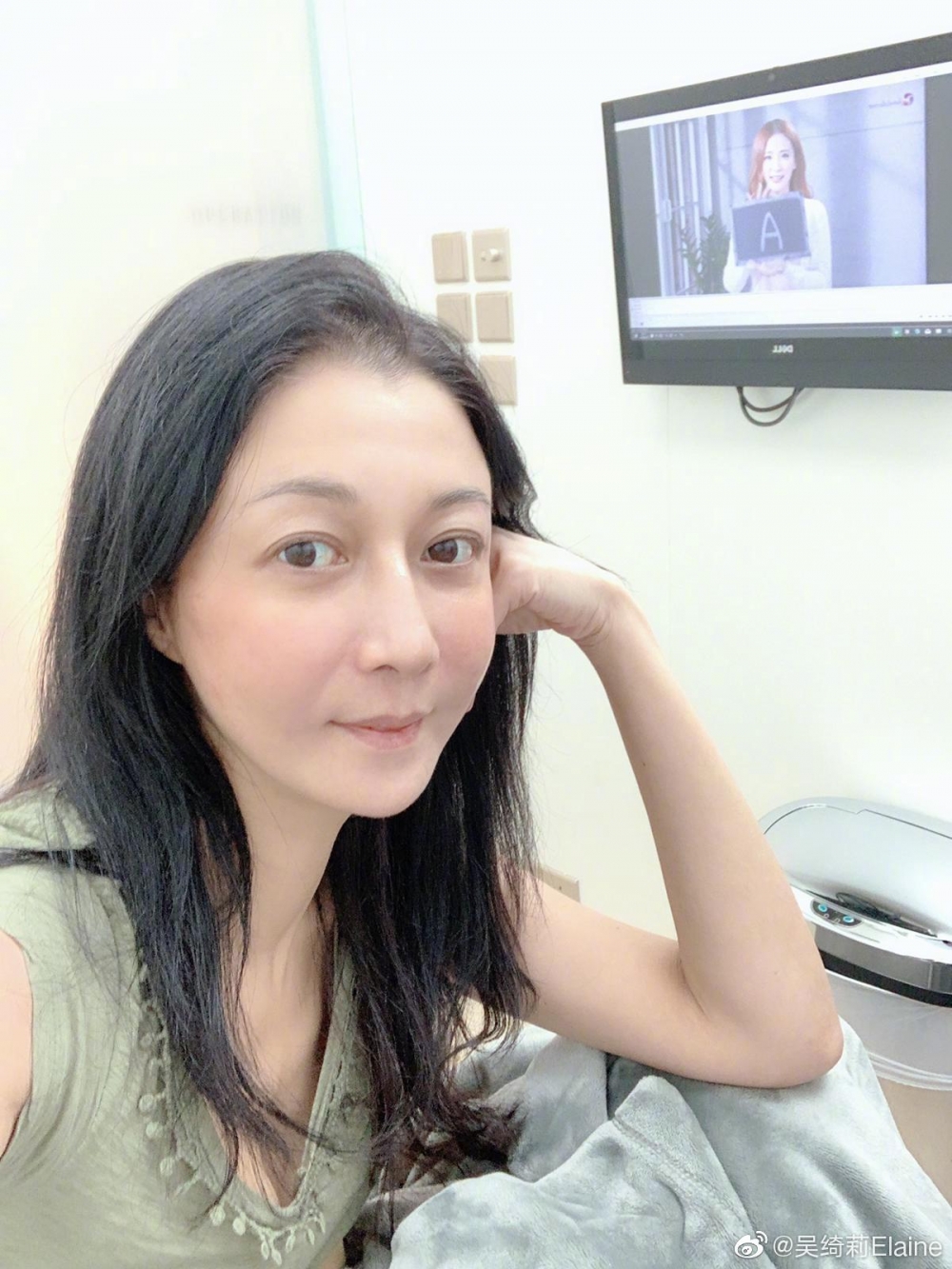 離開屋企嘅吳卓林返屋企攞嘢之後卻被吳綺莉報案指家中財物失蹤