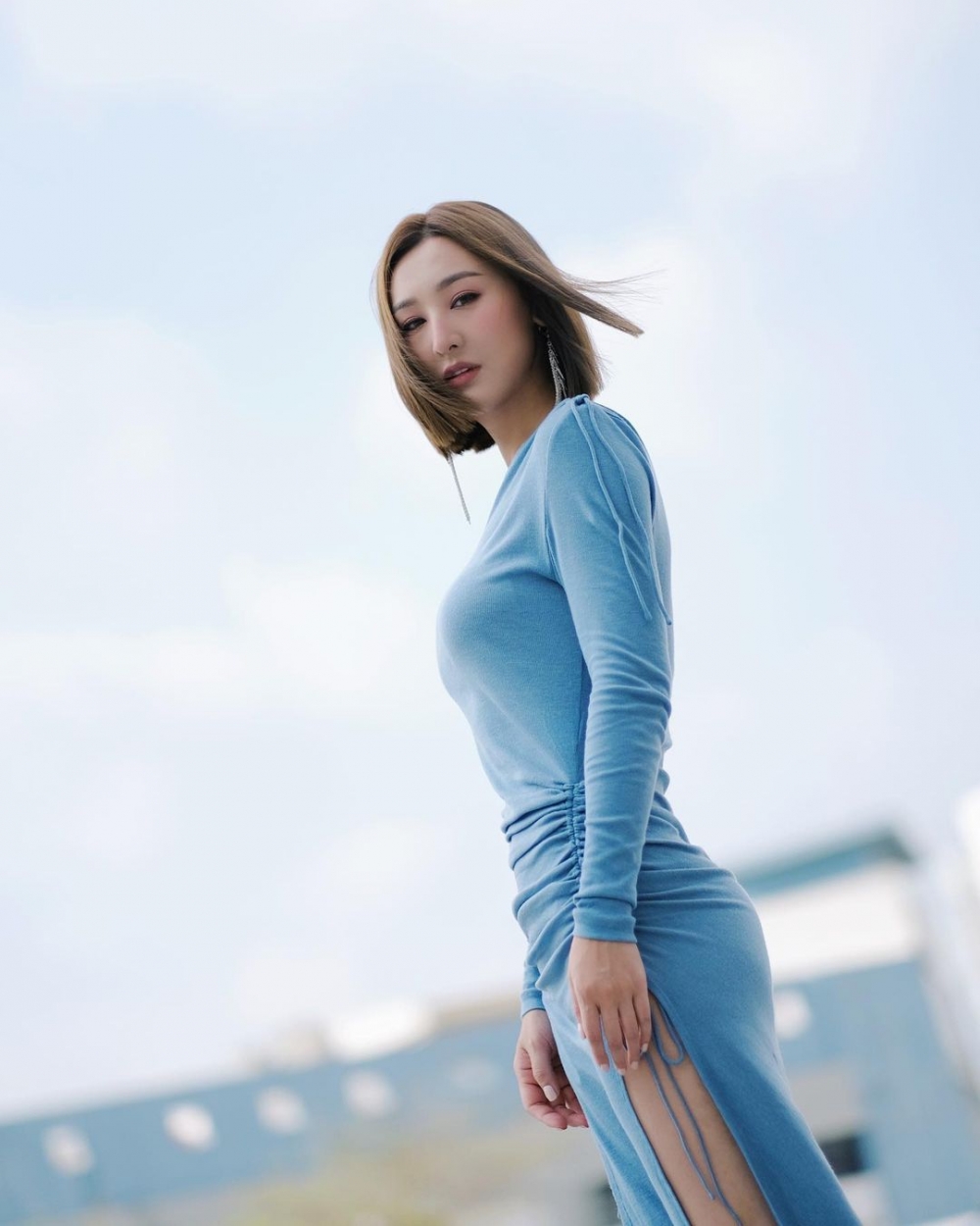 去年有報道指高海寧搬入九肚山豪宅。