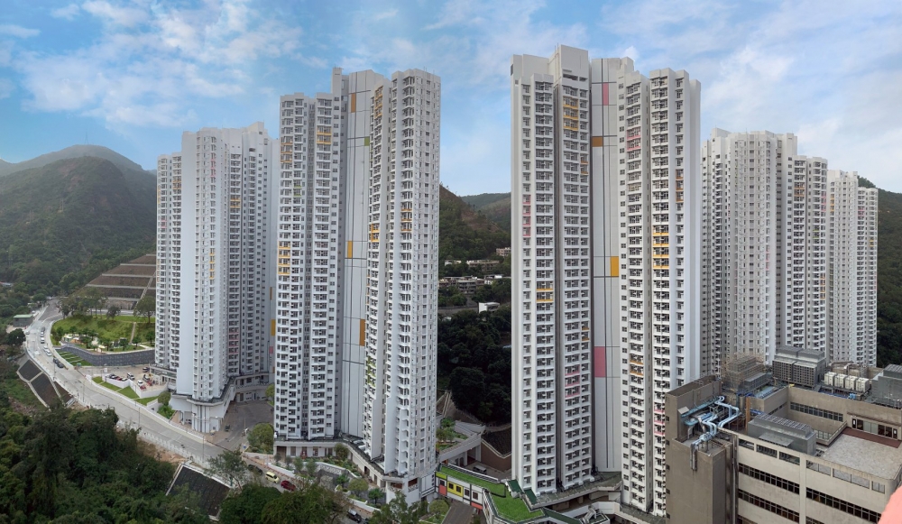 房委會預計於今年第4季開始進行「居屋2022」揀樓，並向「白居二2022」的成功申請者發出批准信。