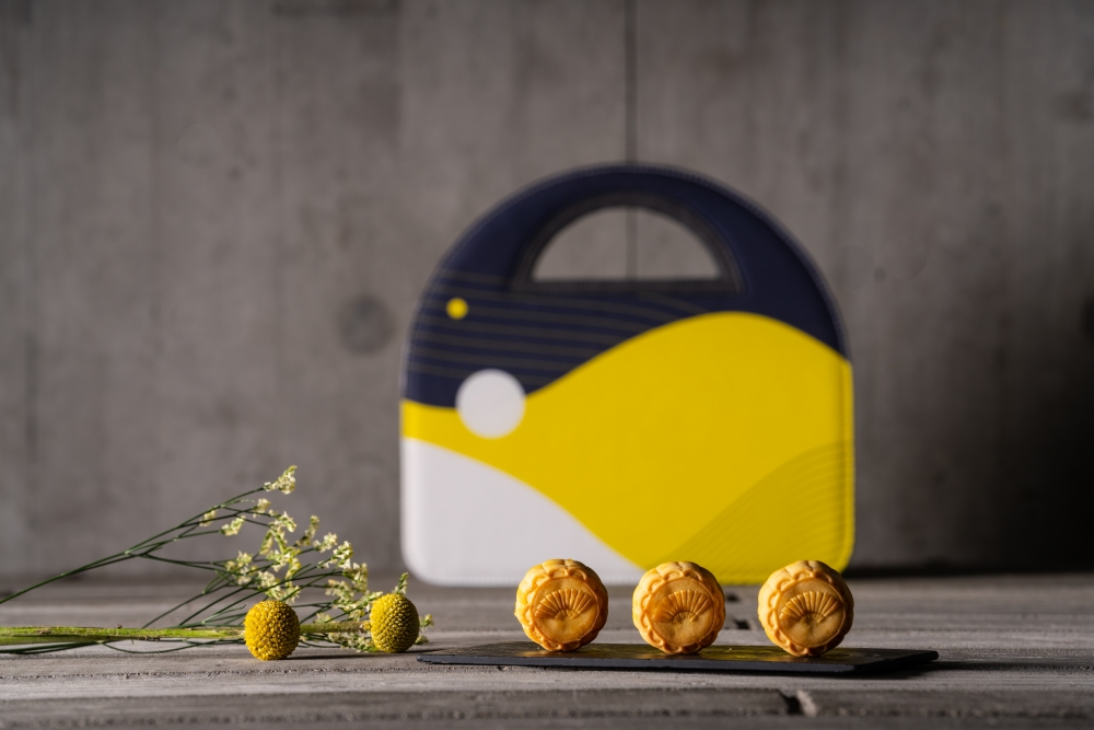 迷你奶黃月餅。