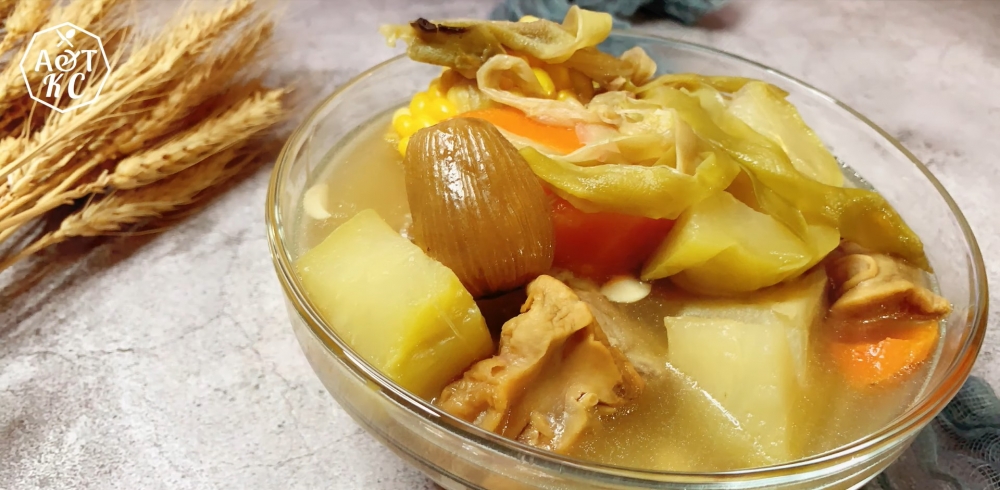 夏天湯水推介:霸王花合掌瓜豬尾骨湯